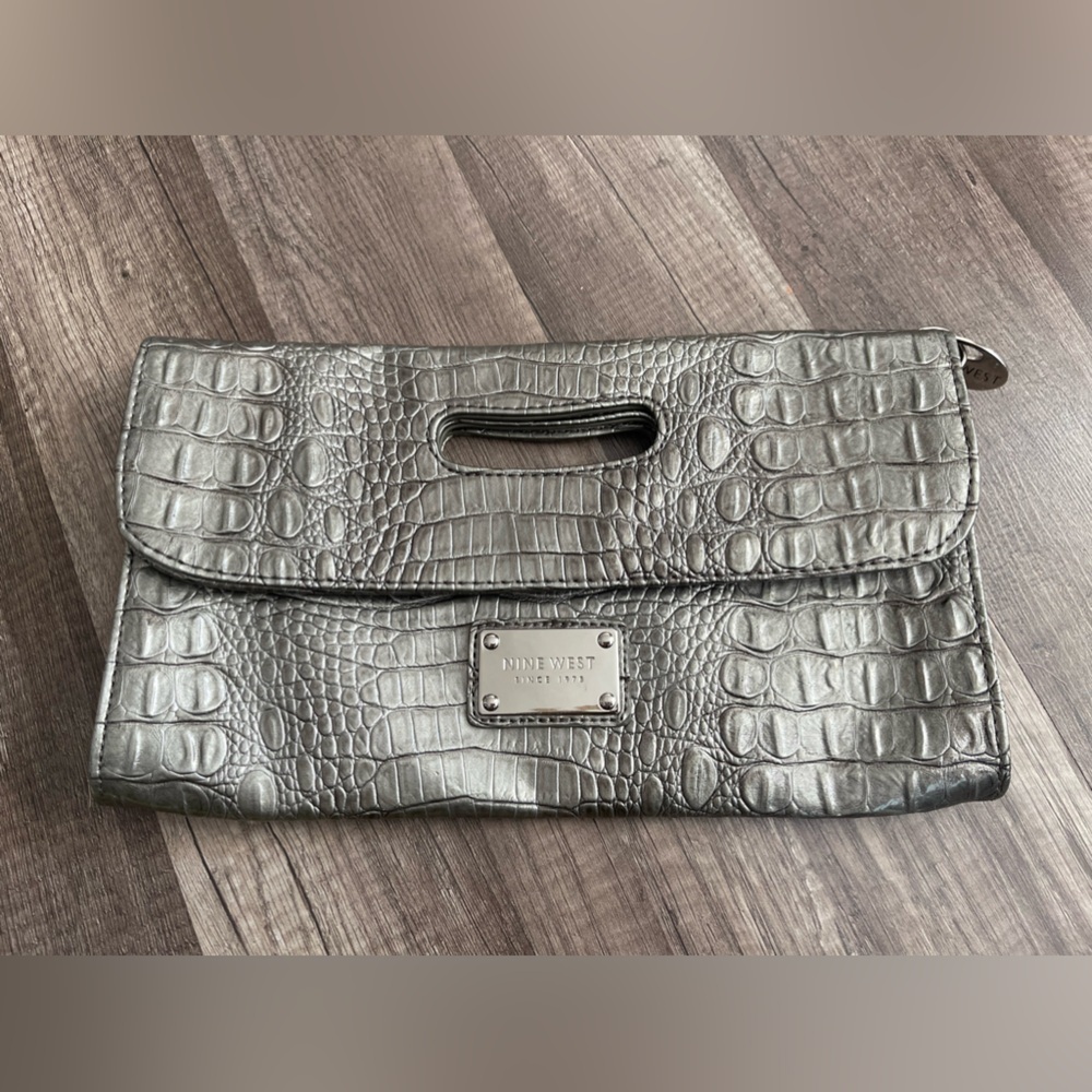 Nine West Silver Y2k Croc Embossed Handle Clutch Bag Formal Classy Wedding Prom
